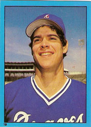 1982 Topps Baseball Stickers     019      Dale Murphy